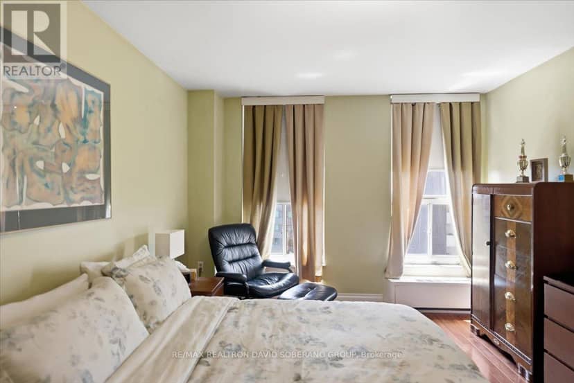 601 - 130 Neptune Drive — photo 20 of 37