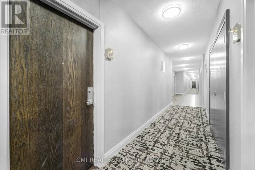 509 - 17 Kenaston Gardens — photo 23 of 34
