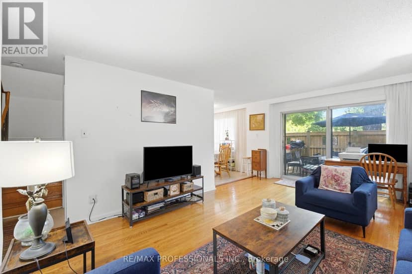 12 - 48 Three Valleys Drive — photo 2 of 40