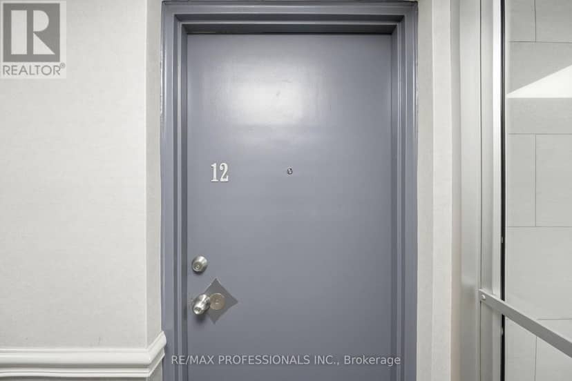 12 - 48 Three Valleys Drive — photo 5 of 40