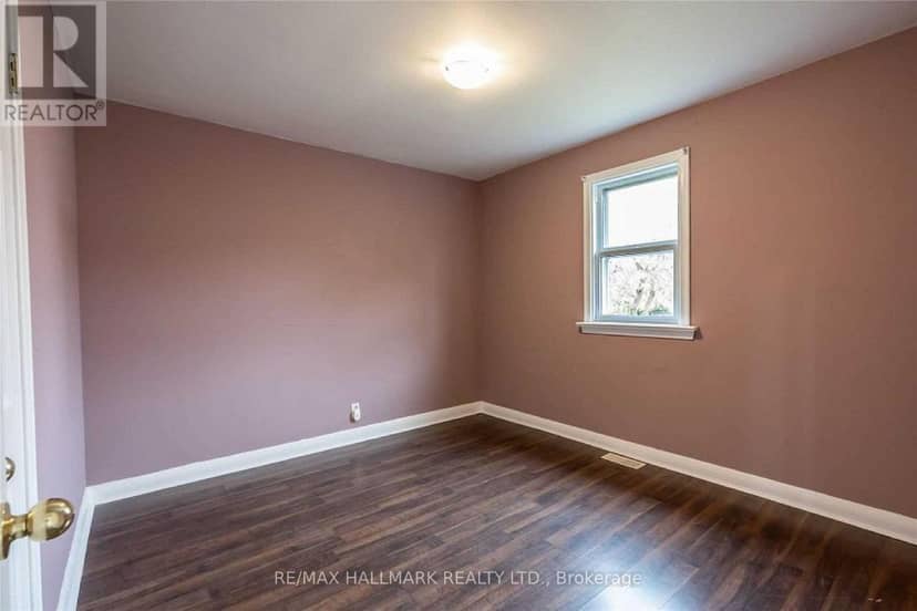 226 Lawrence Avenue — photo 12 of 24