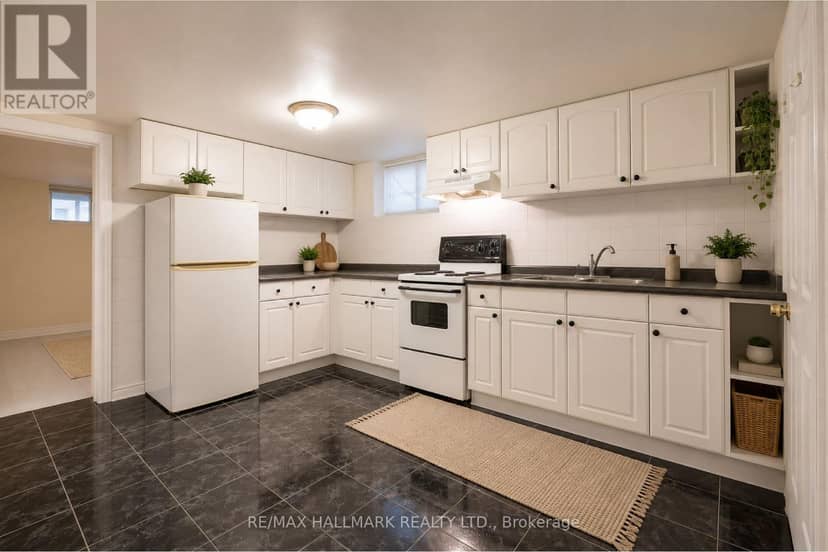 226 Lawrence Avenue — photo 20 of 24