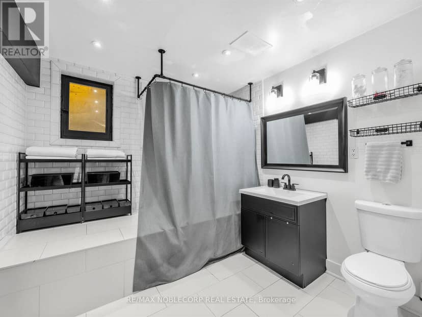 12 George McKenzie Court — photo 17 of 40