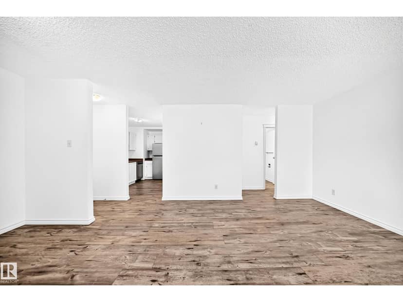 #104 2303 119 ST NW — photo 14 of 38
