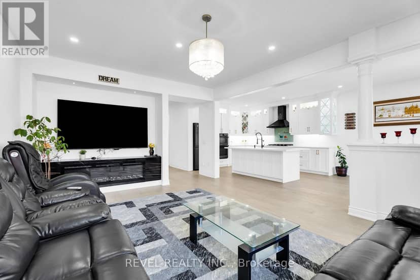 536 Brett Street — photo 11 of 40