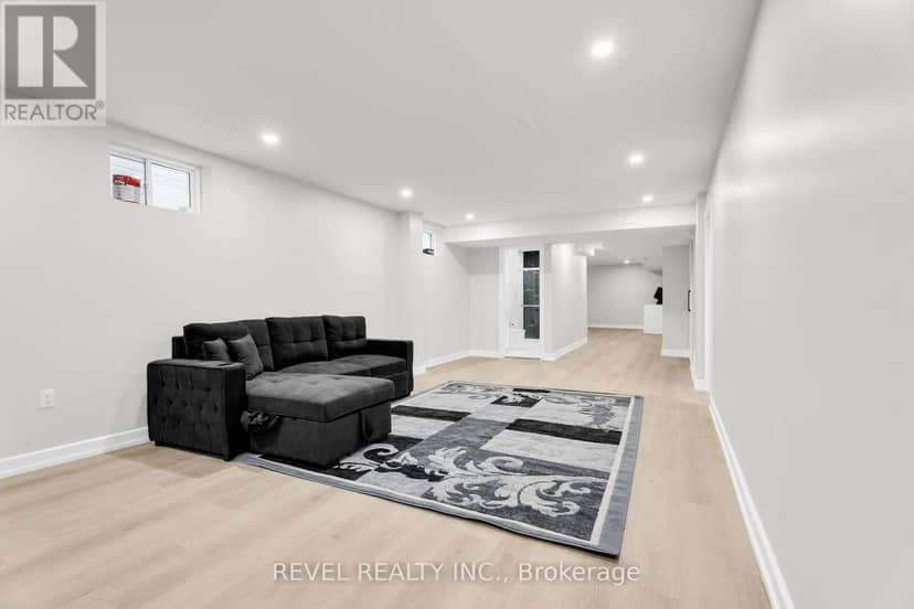 536 Brett Street — photo 38 of 40