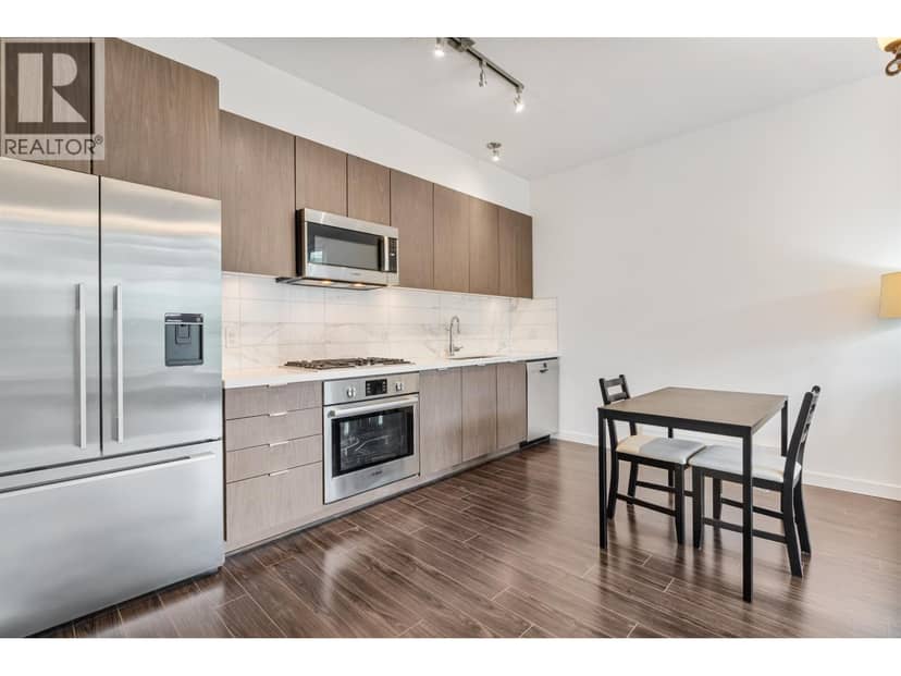 301 3168 Riverwalk Avenue, Vancouver