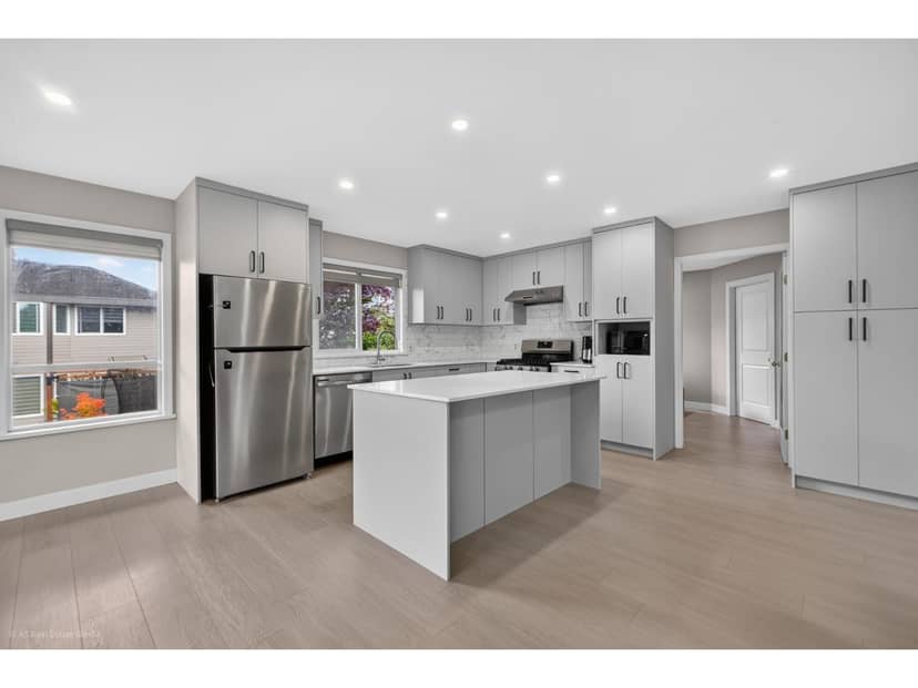 9416 163A STREET, Surrey, photo 3