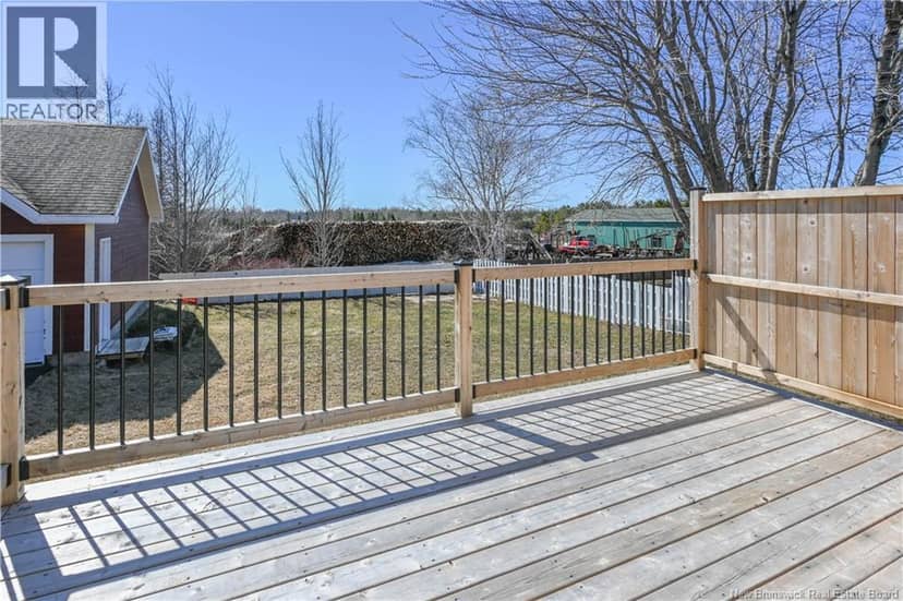 1358 des Fondateurs Street — photo 5 of 40