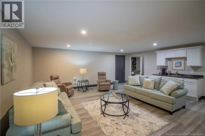 11 Robert Ross Boulevard — photo 31 of 40