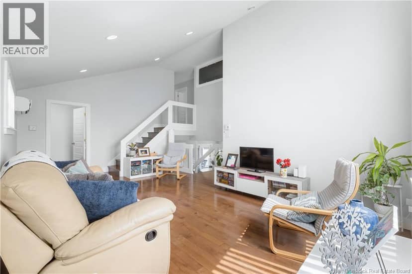 10 Yves Court — photo 11 of 40
