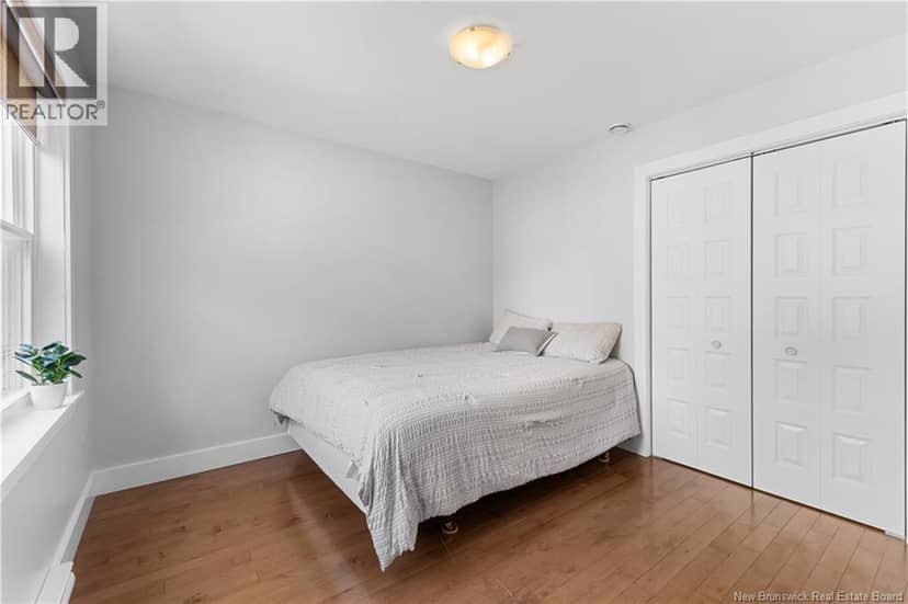 10 Yves Court — photo 15 of 40