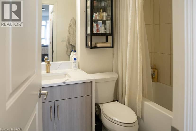 560 NORTH SERVICE Road Unit# 610 — photo 13 of 20