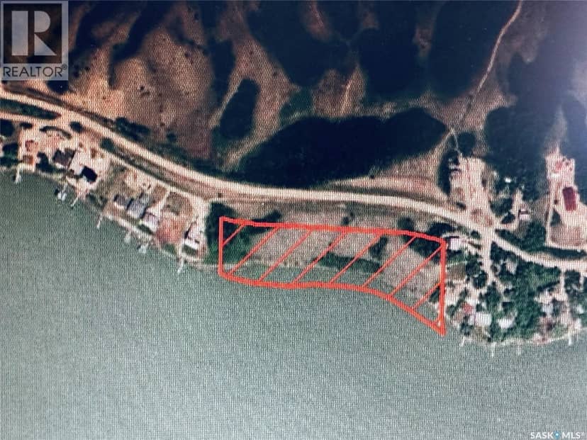 927’ waterfront, 45 acres — photo 4 of 7