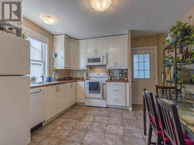 80 Thomas Street — photo 26 of 40
