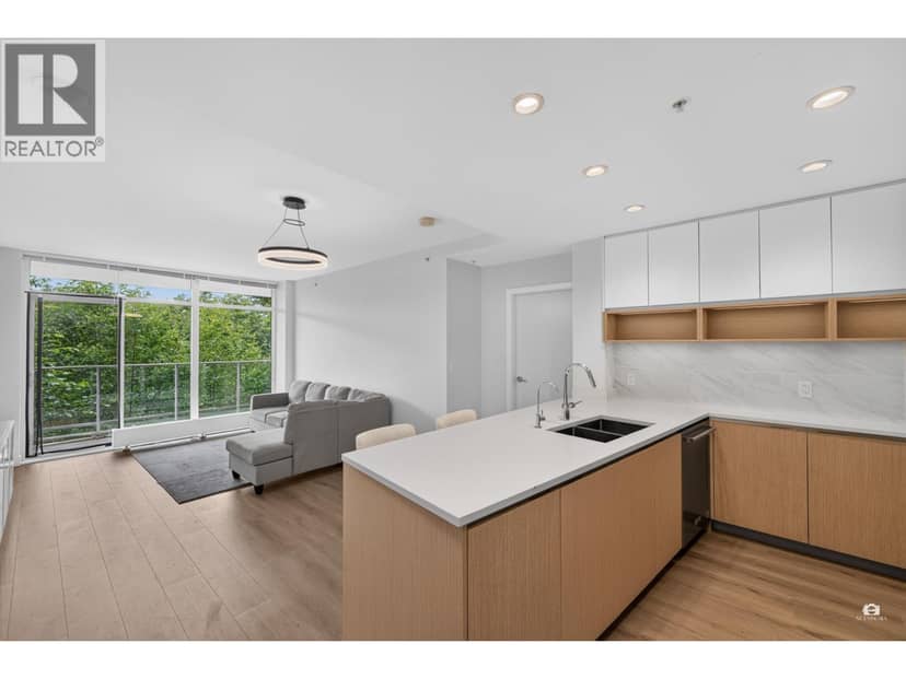 105 8940 University Crescent, Burnaby, photo 4