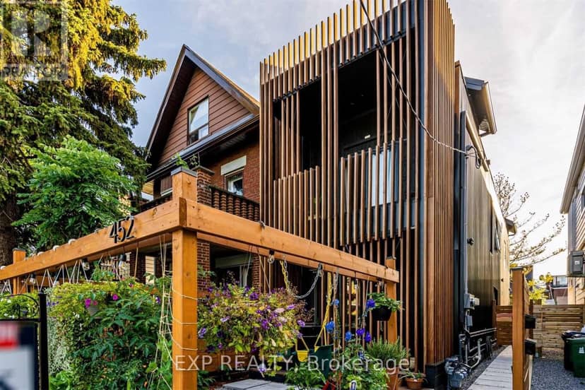 452 Montrose Avenue, Toronto