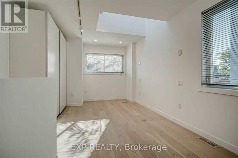 452 Montrose Avenue — photo 21 of 40