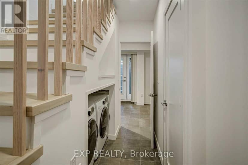 452 Montrose Avenue — photo 24 of 40