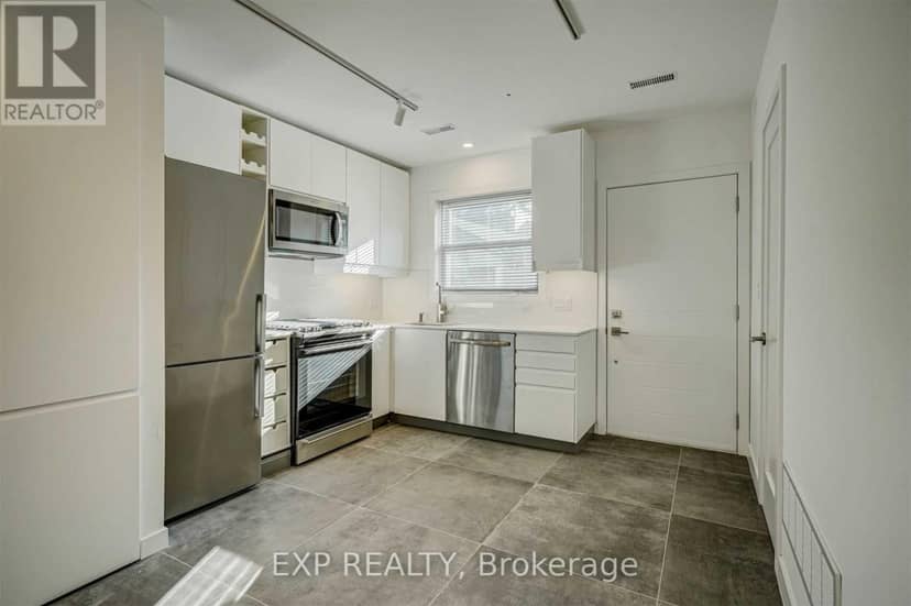452 Montrose Avenue — photo 29 of 40