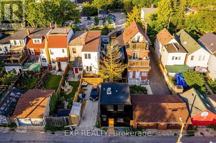 452 Montrose Avenue, Toronto, photo 4
