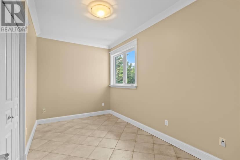 8 Cayman Drive — photo 30 of 40