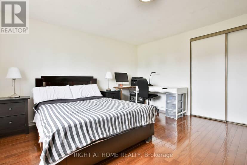 56 Cathy Jean Crescent — photo 18 of 34