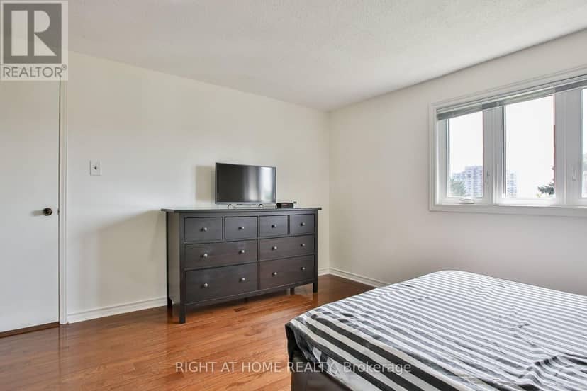 56 Cathy Jean Crescent — photo 19 of 34