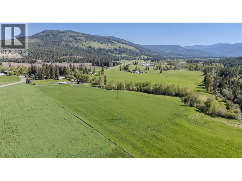 487 Mabel Lake Road, Lumby