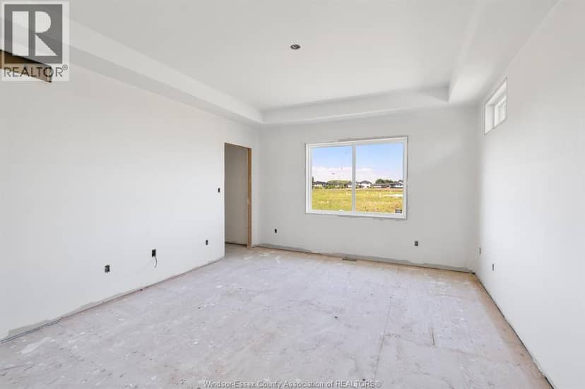176 McLellan AVENUE — photo 17 of 28