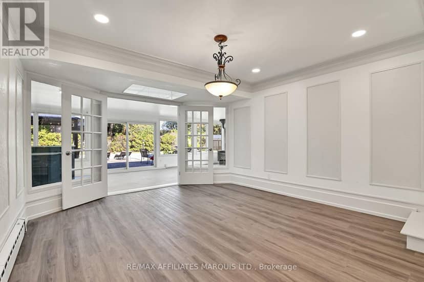 1603 Peter Street — photo 13 of 40