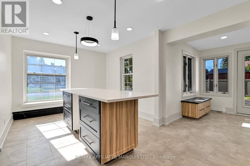 1603 Peter Street — photo 5 of 40
