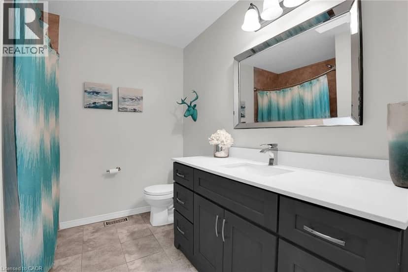 31 TOWNSEND Drive Unit# 66 — photo 17 of 31