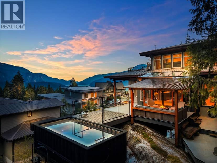 4 40781 THUNDERBIRD RIDGE, Squamish