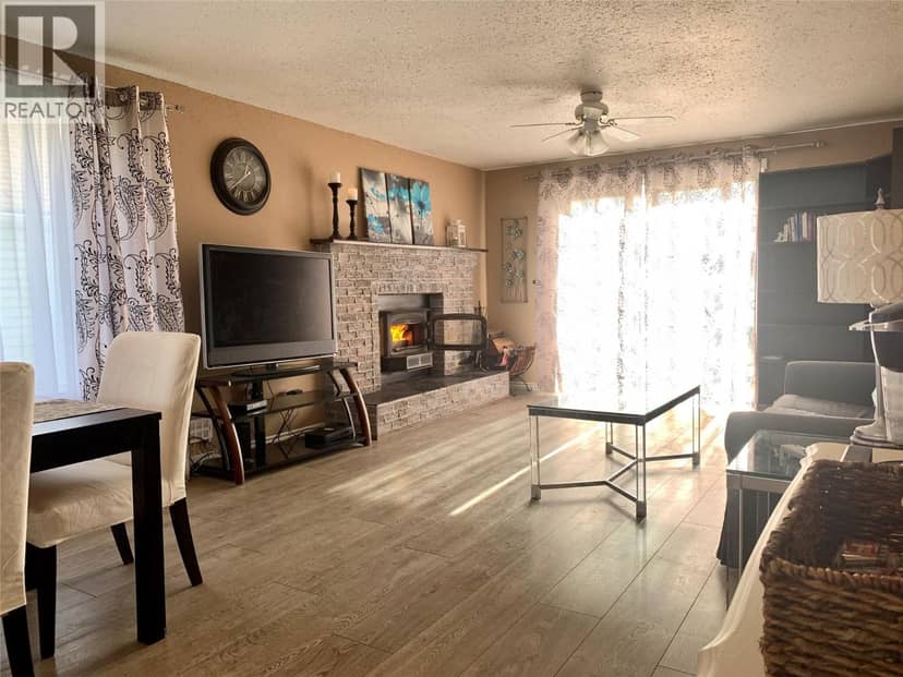 1329 108 Avenue, Dawson Creek, photo 3