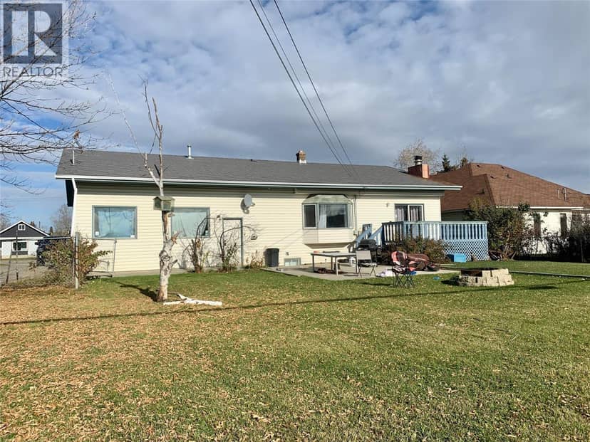 1329 108 Avenue, Dawson Creek, photo 2