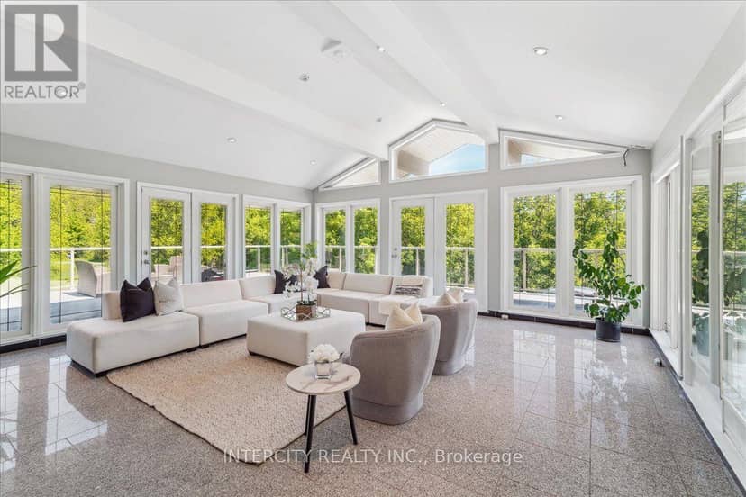 3505 Cochrane Street, Whitby
