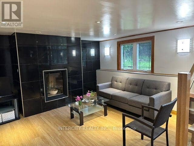 3505 Cochrane Street — photo 25 of 38
