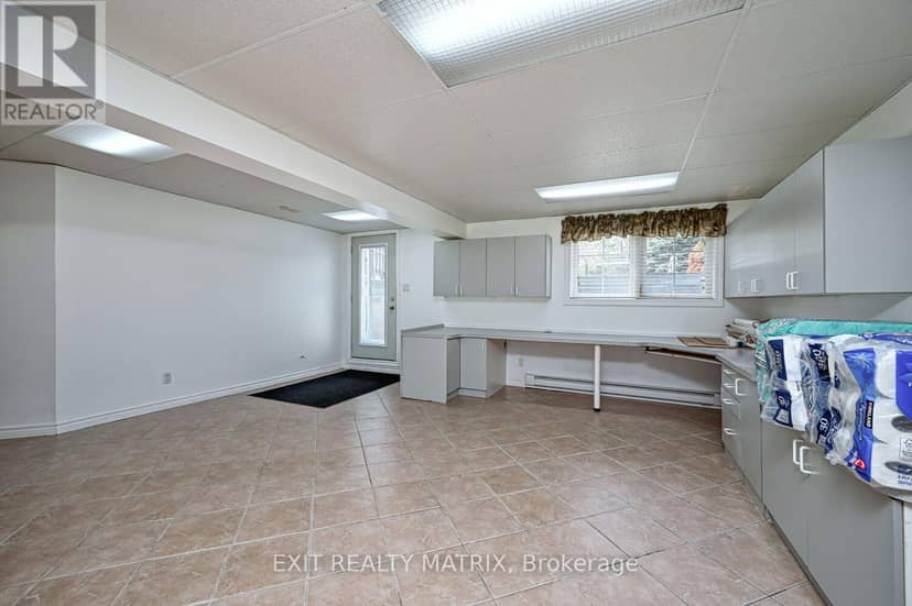 2573 Mitchell Street — photo 25 of 40