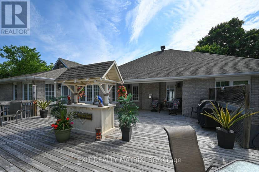 2573 Mitchell Street — photo 34 of 40
