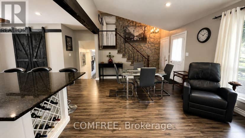 275 Margaret Street — photo 5 of 26