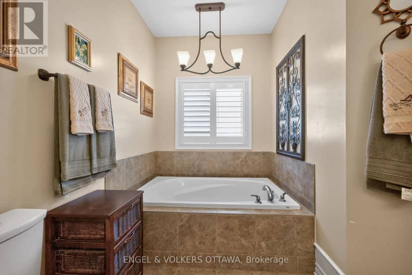 106 Equinelle Drive — photo 19 of 40