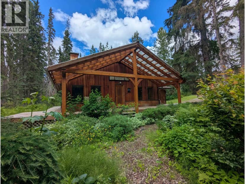7133 ADAMS ROAD, Smithers