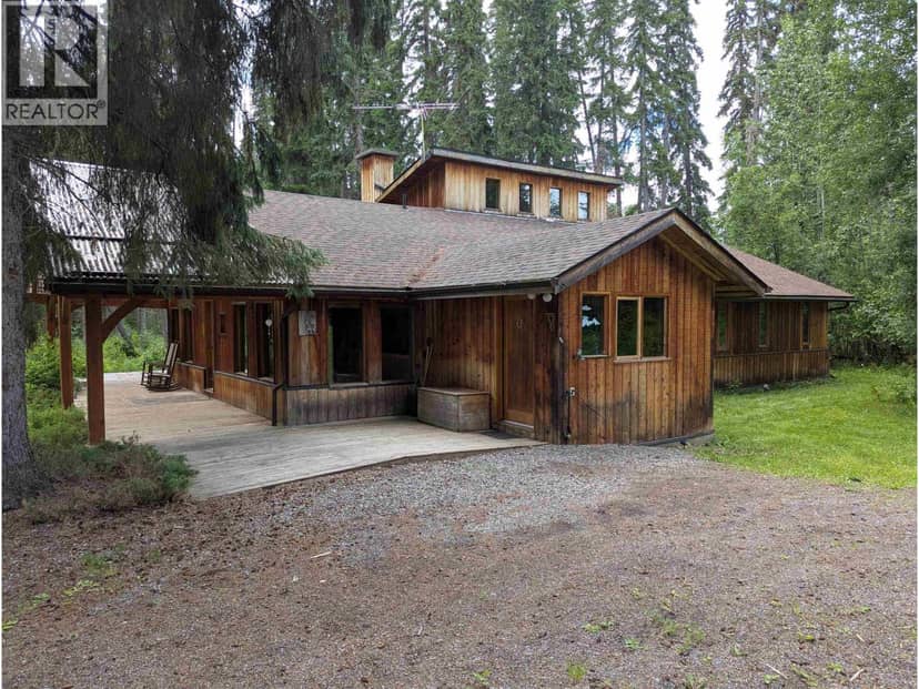 7133 ADAMS ROAD, Smithers, photo 2