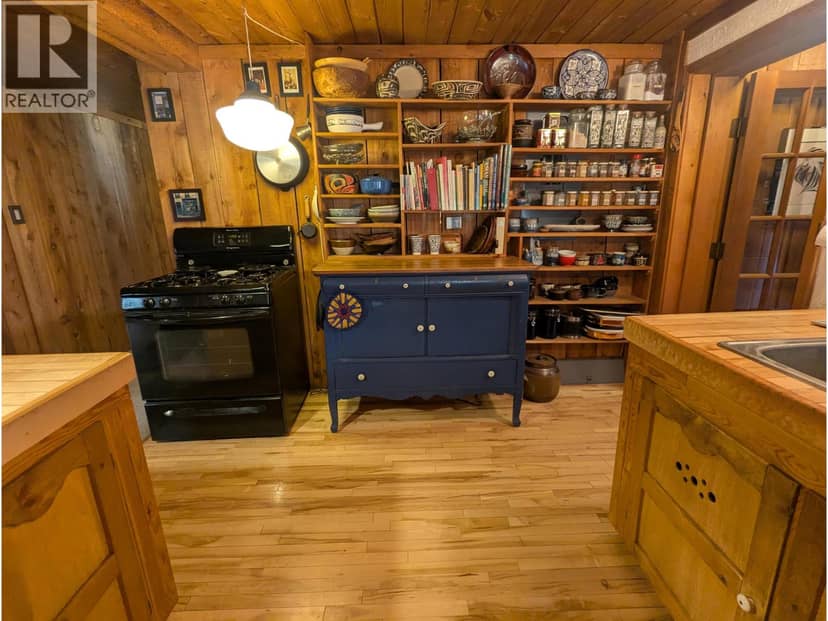 7133 ADAMS ROAD, Smithers, photo 8