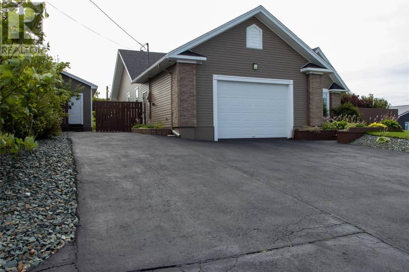 6 Heath Crescent, Bonavista, photo 4