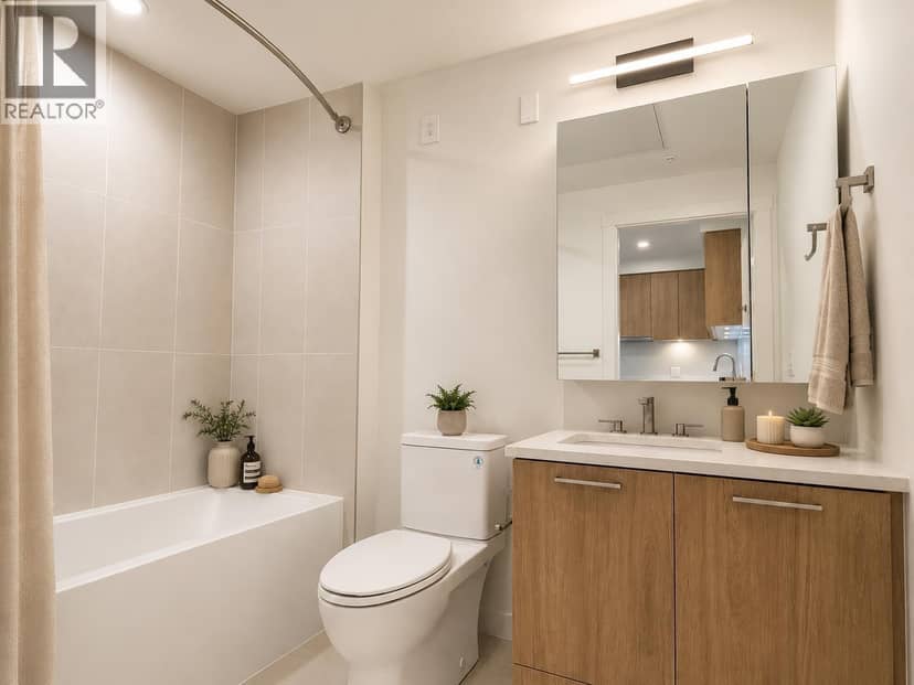 426 82 FIRST STREET, New Westminster, photo 3