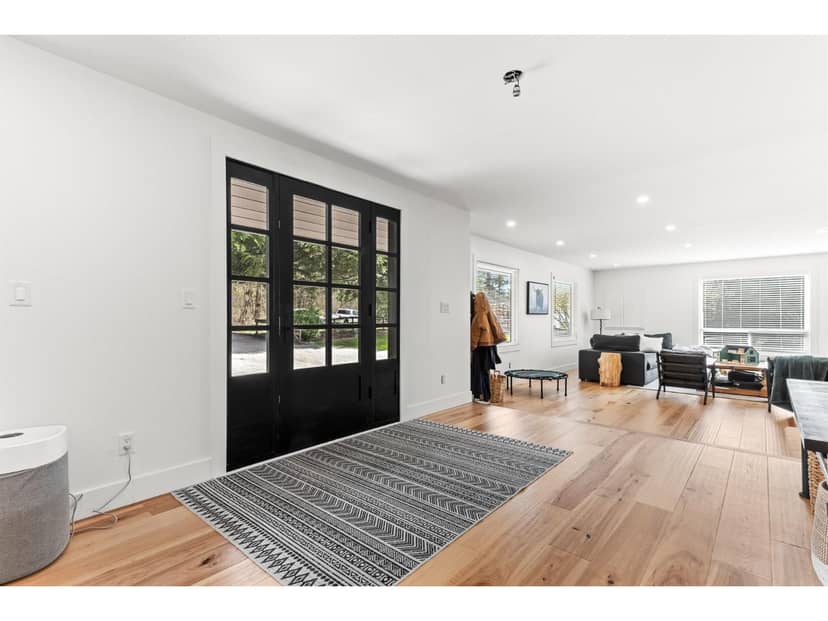7025 HESSLEA CRESCENT, Abbotsford, photo 5