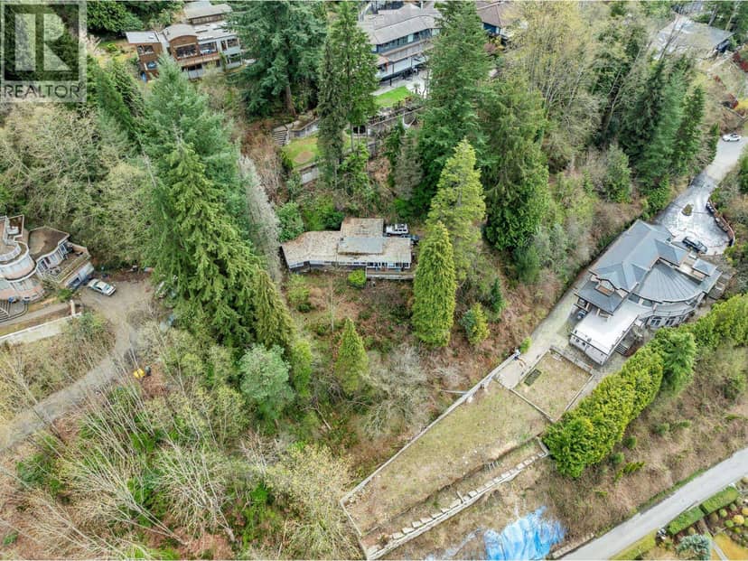 7235 & 7356 BAYVIEW & BRAESIDE DRIVE, Burnaby, photo 6
