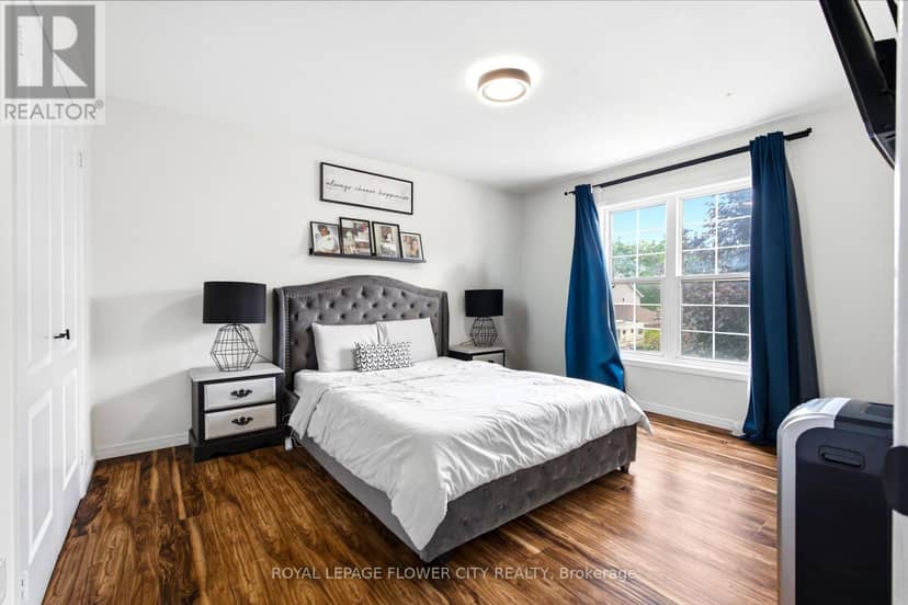 10 Owen Street — photo 26 of 40